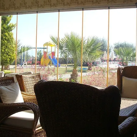 Lakeside Garden ホテル Bogazici