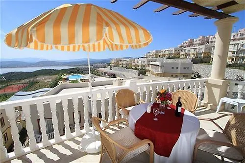 Otel Lakeside Garden *