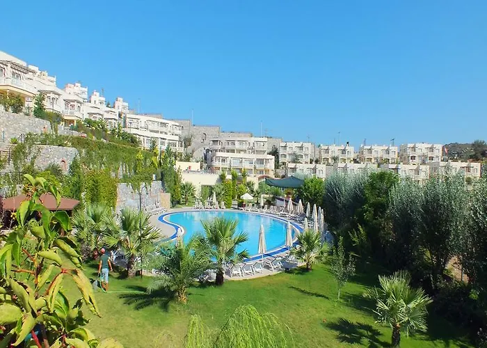 Lakeside Garden * Bogazici