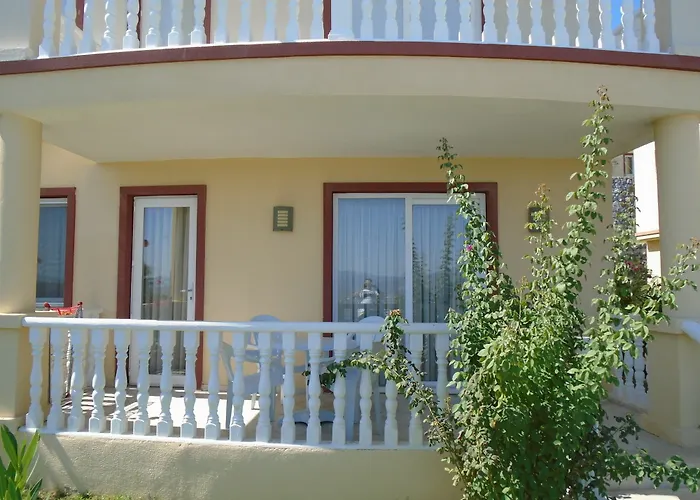 Hotel Lakeside Garden Bogazici