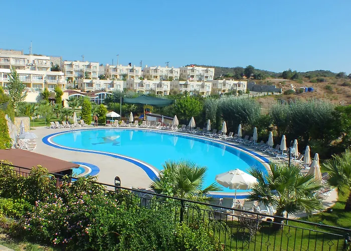 Hotel Lakeside Garden Bogazici