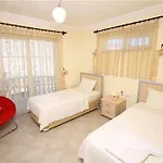 Hotel Lakeside Garden *