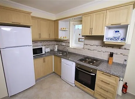 Hotel Lakeside Garden Bogazici