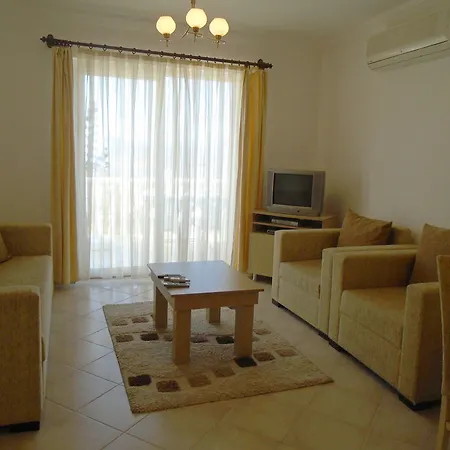 Lakeside Garden Bogazici