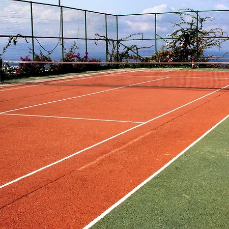 ホテル Lakeside Garden Bogazici