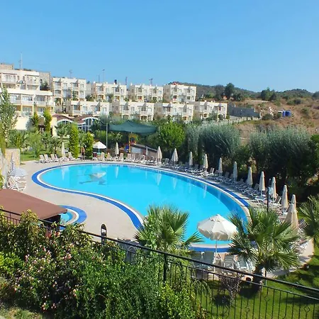 Lakeside Garden * Bogazici