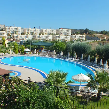 Hotel Lakeside Garden Bogazici