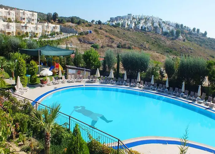 Lakeside Garden Otel